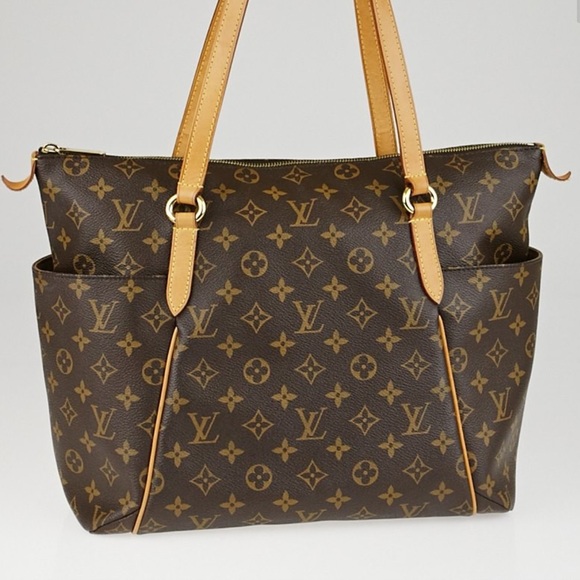 💎✨DISCONTINUED✨💎 TOTALLY MM LOUIS VUITTON - Picture 5 of 15